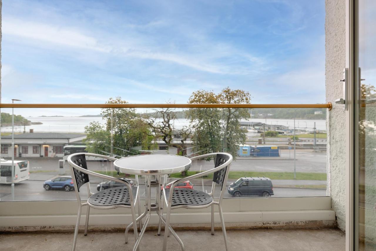 Quality Hotel Grand Larvik Exterior photo