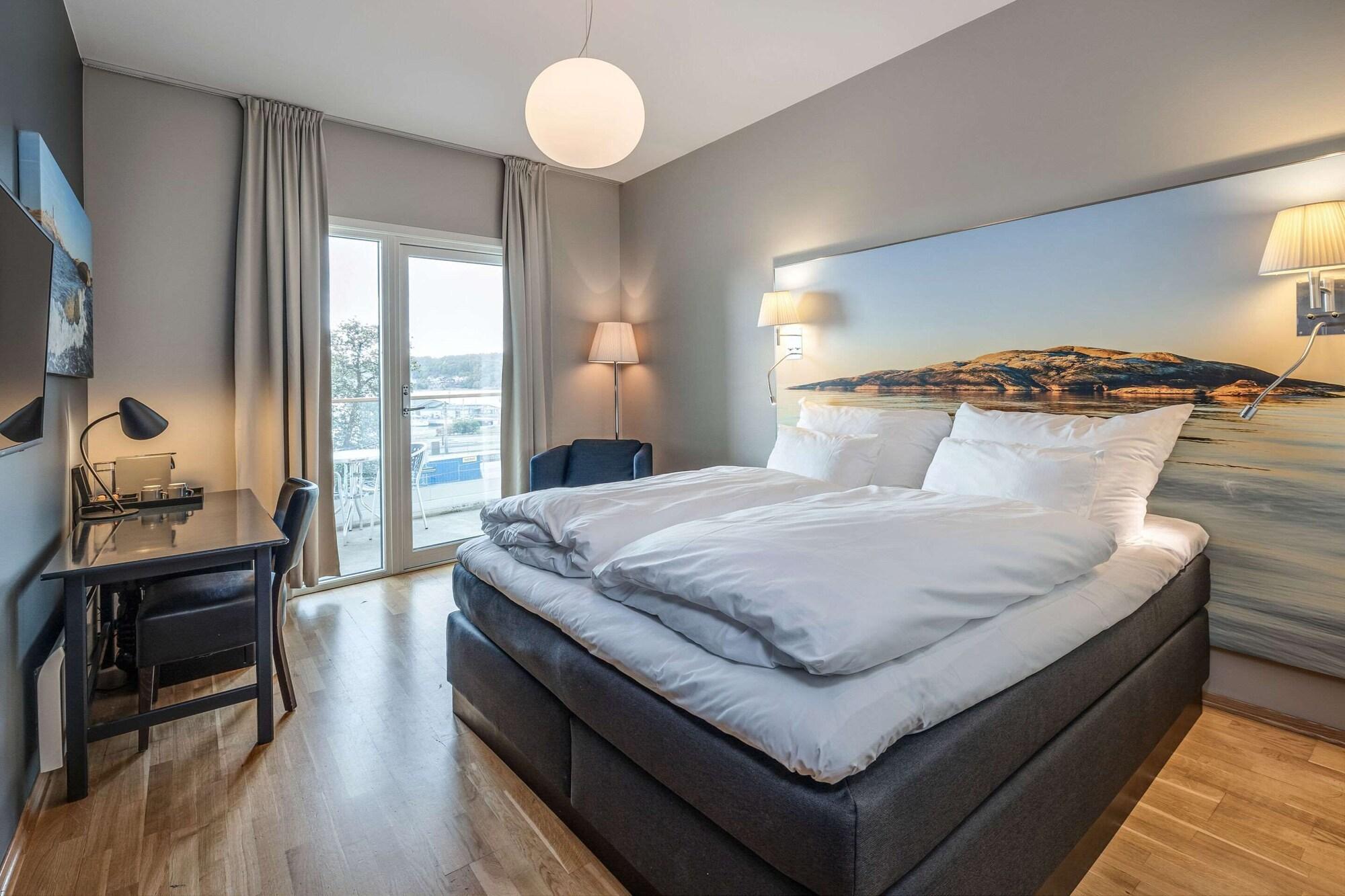 Quality Hotel Grand Larvik Exterior photo
