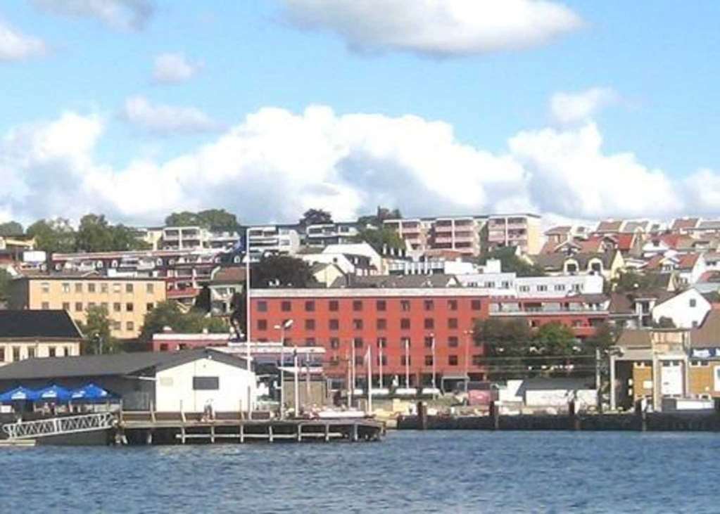 Quality Hotel Grand Larvik Exterior photo